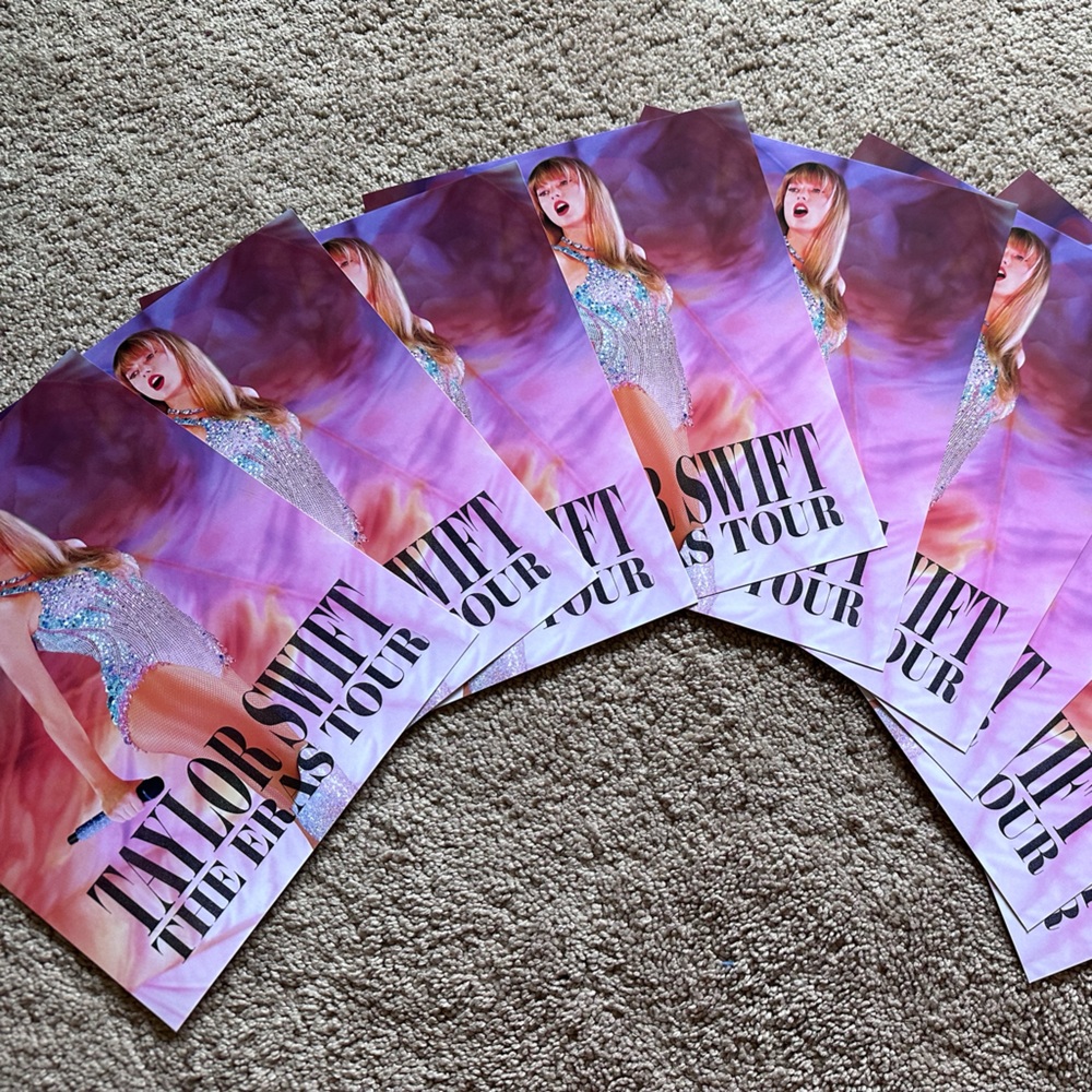 Mini taylor swift The Eras Tour Movie posters💓